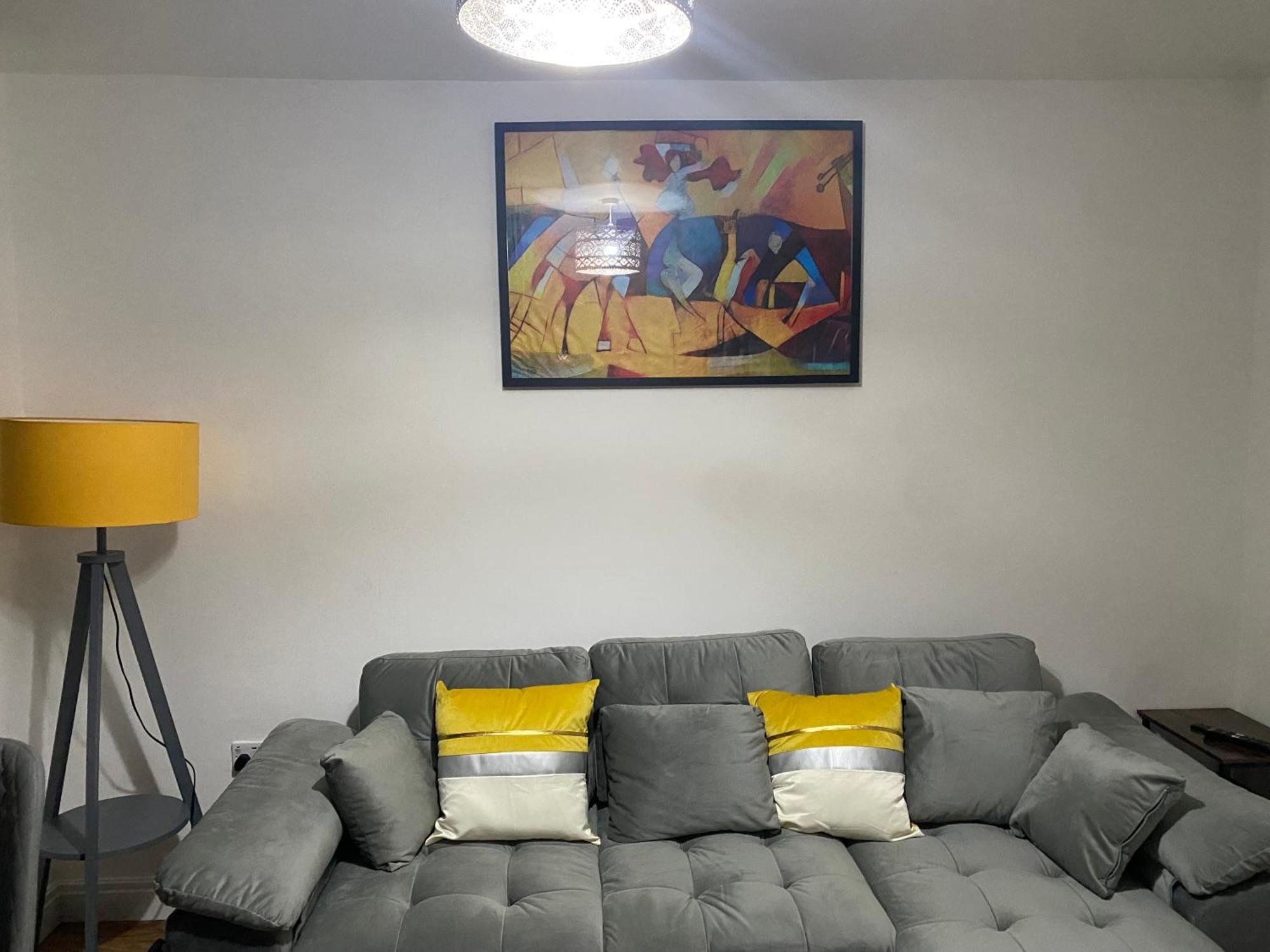Comfy 2bedroom Apartm Wembley Stadium 9 Min Away *