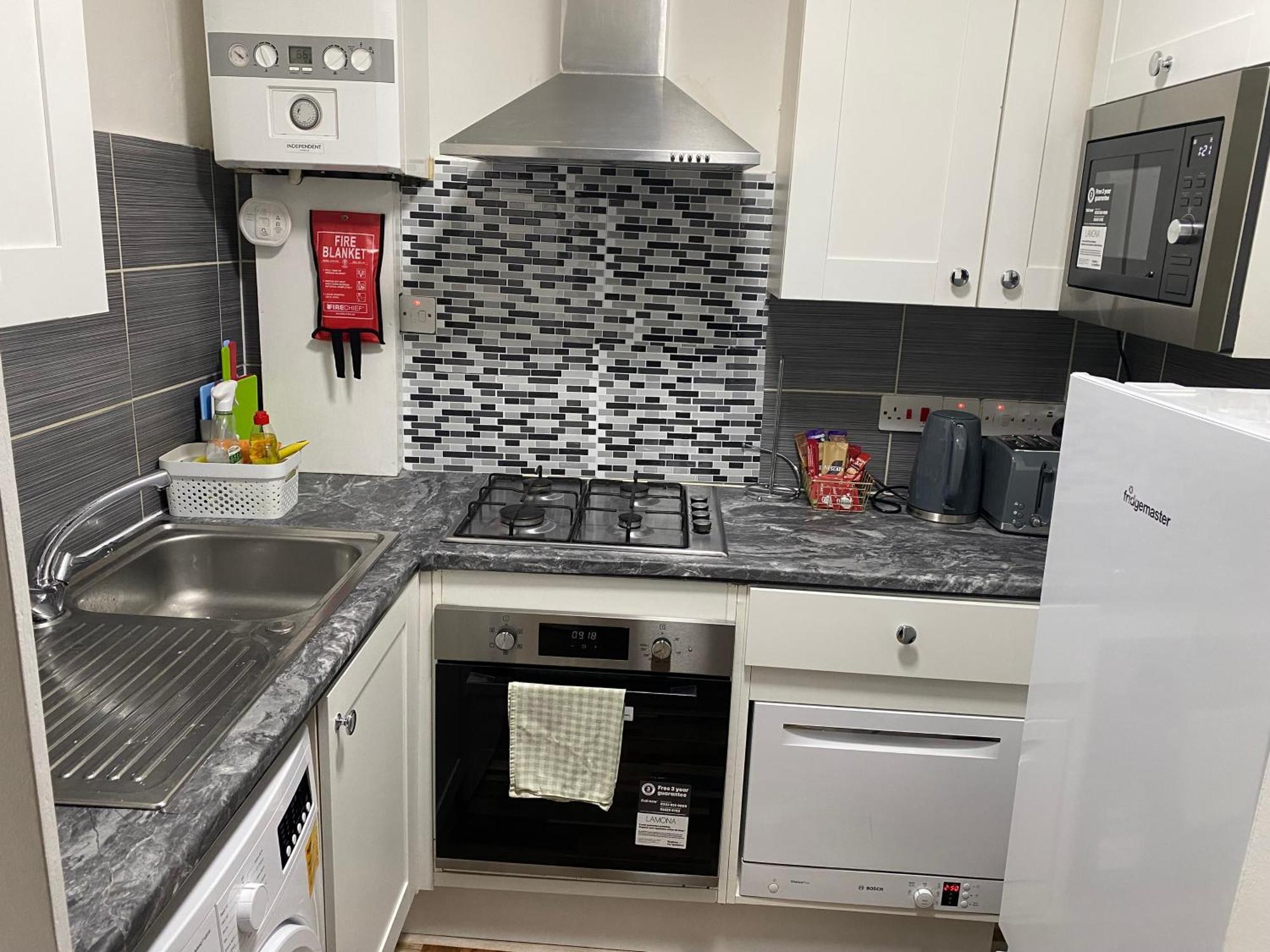 Comfy 2bedroom Apartm Wembley Stadium 9 Min Away Appartement *